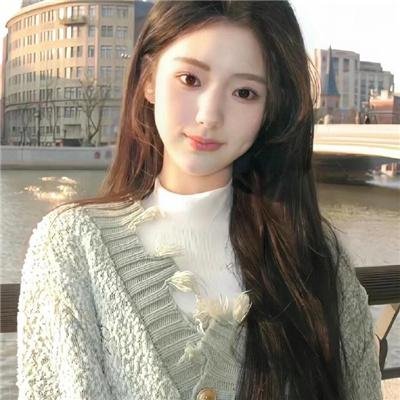 马路对面的房子